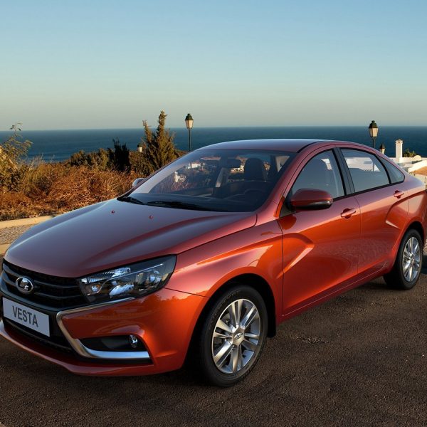 1446812391 vesta sedan 1 600x600