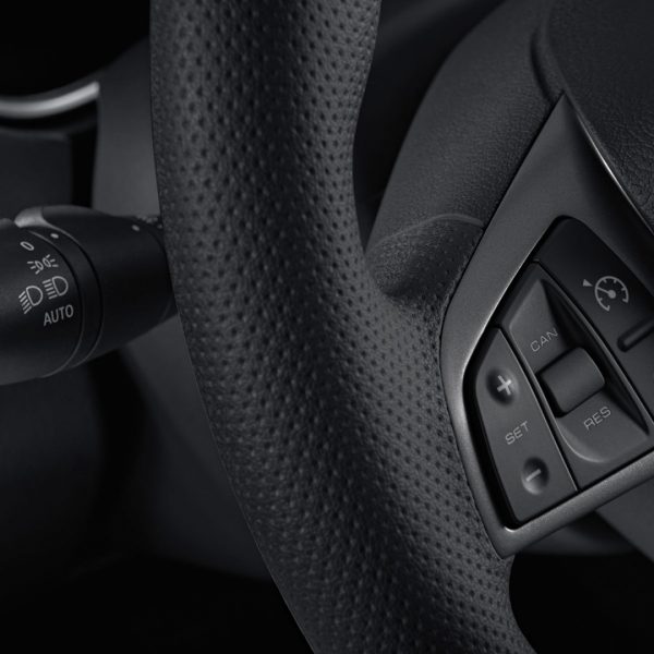 1447323757 lada vesta lime interior 045 600x600