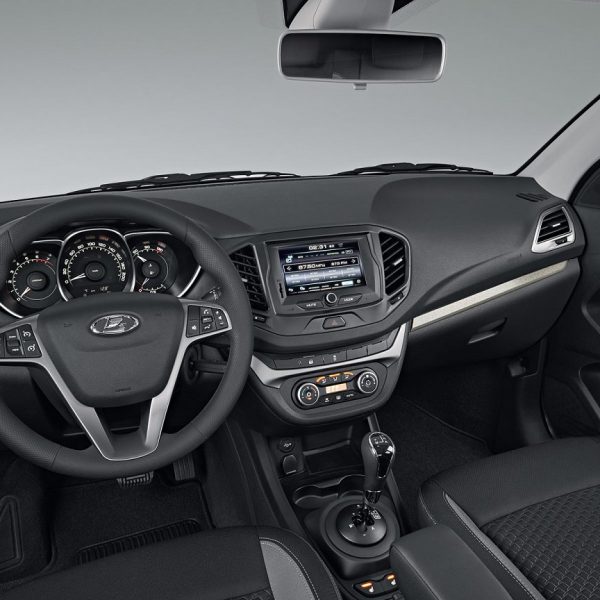 1447323868 lada vesta lime interior 002 1 600x600