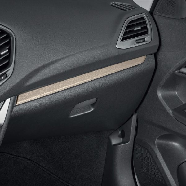 1447323869 lada vesta lime interior 005 600x600