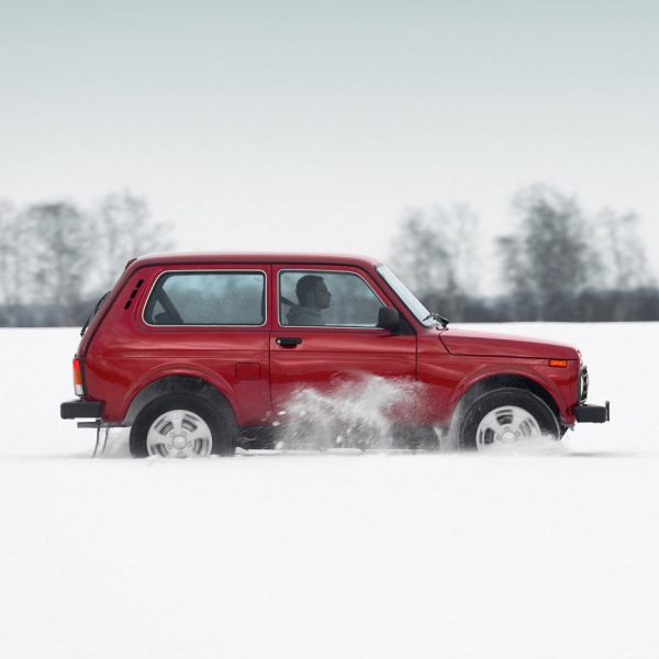 1487765402 lada 4x4 3d 098 600x600