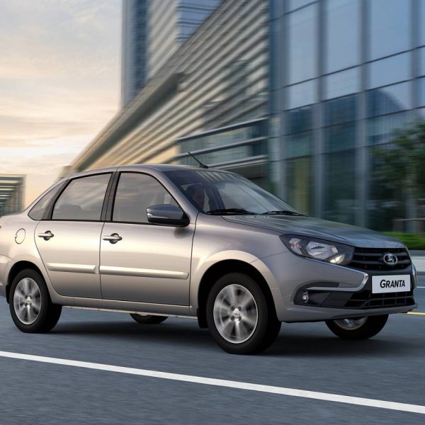 1535539472 02 new lada granta se background 600x600